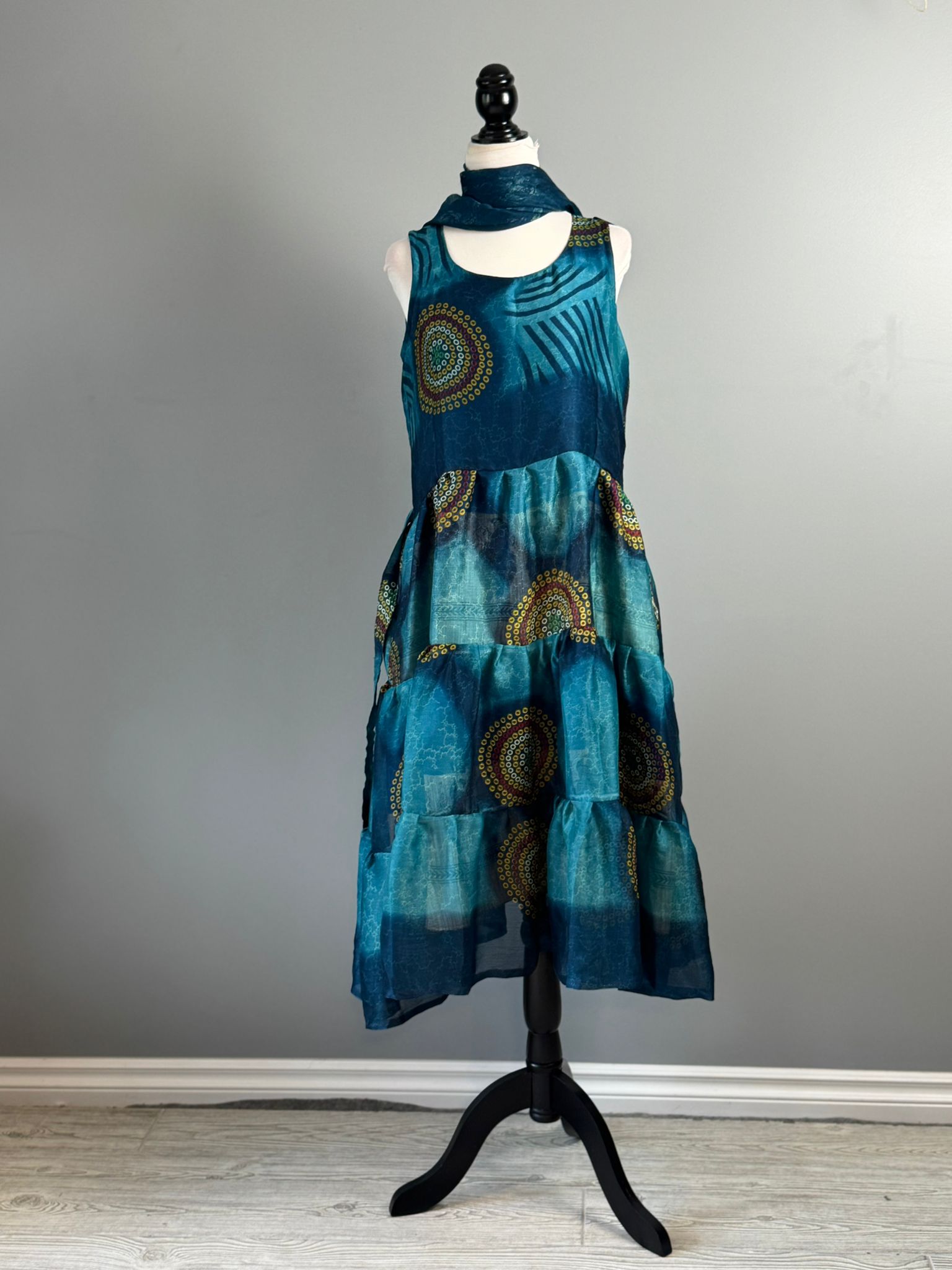 Christine Williamson-Slim Petite Lined Maya Tiered Dress with scarf