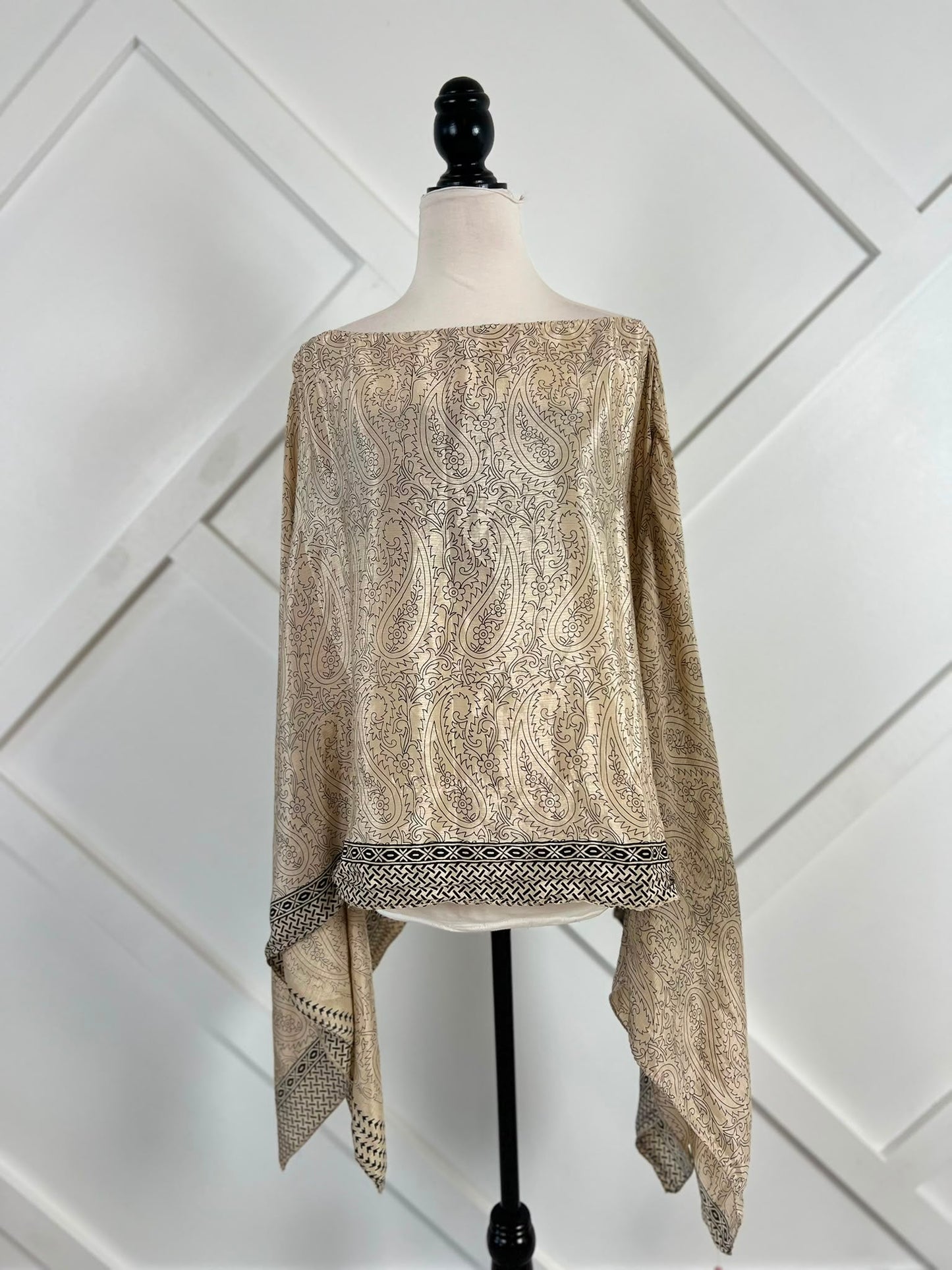 Poncho-058 - Rangeelaa- Fairtrade Sustainable Women's Clothing
