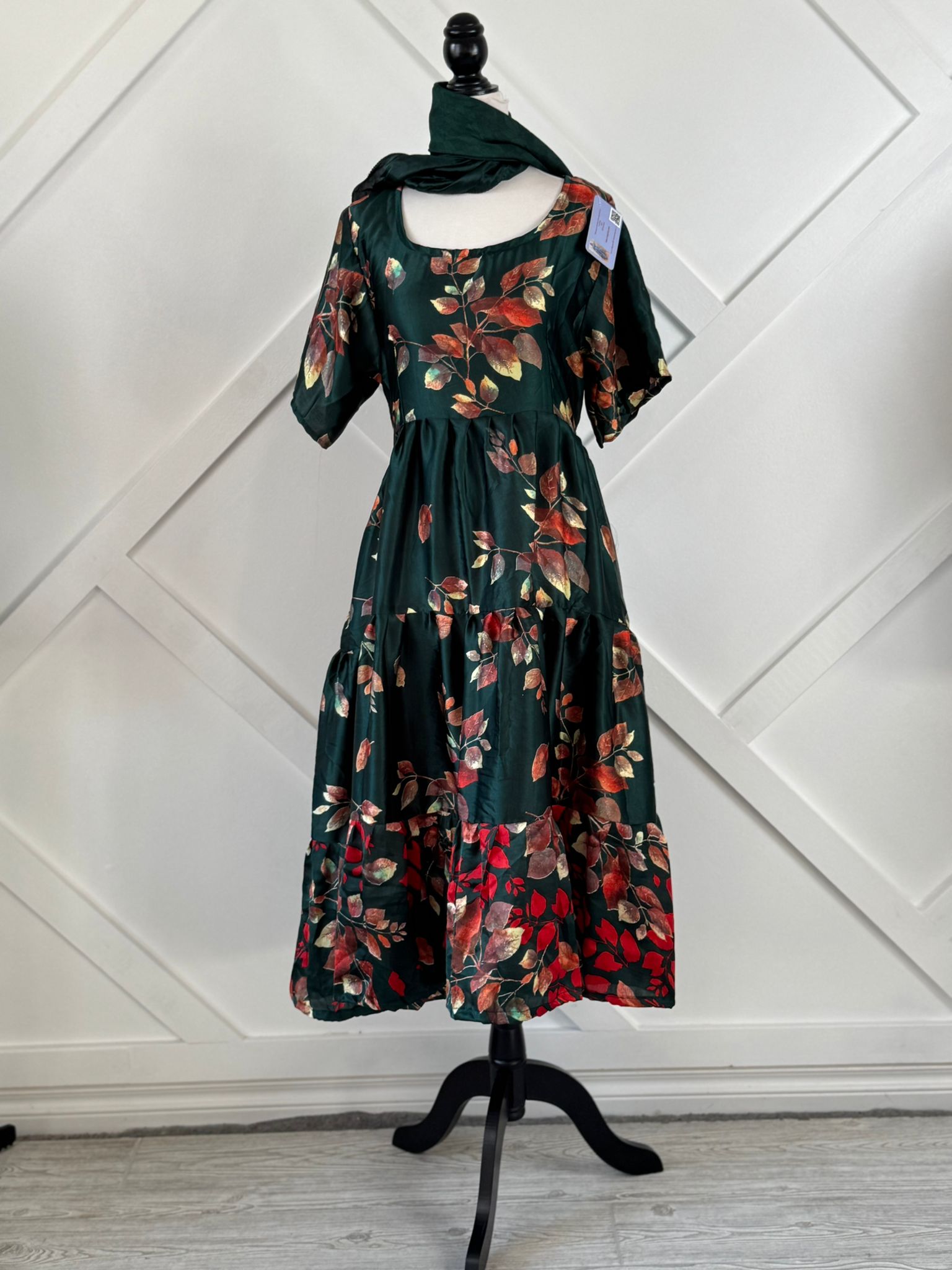 Saschie.P-Slim Petite Maya Tiered Dress