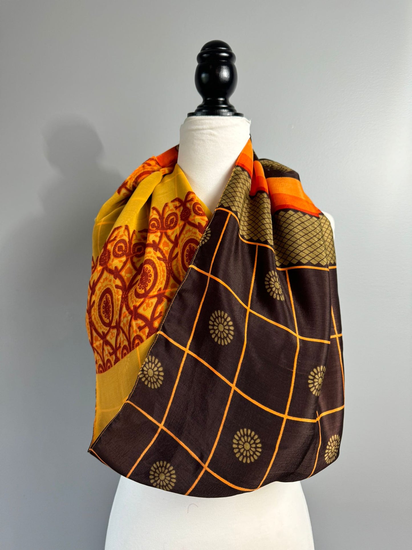 40 inch Reversible Infinity Scarf (short) E018 - Rangeelaa- Fairtrade Sustainable Women's Clothing