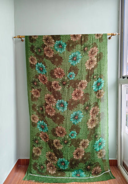 Daisy Drama, Saree to Bohemian Dress