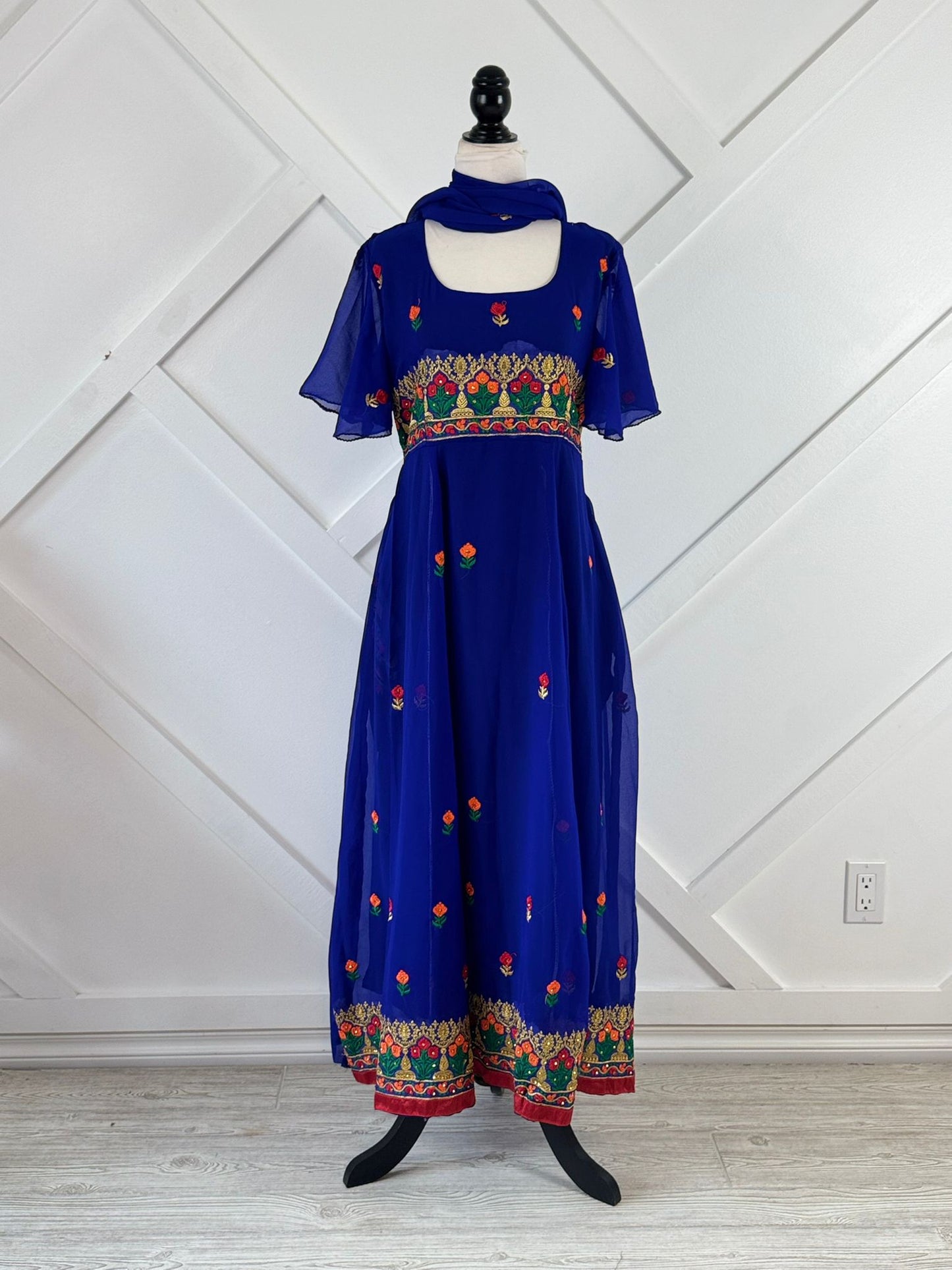 Embroidery Petite Regular Lined Rani with scarf-BD001 - Rangeelaa- Fairtrade Sustainable Women's Clothing