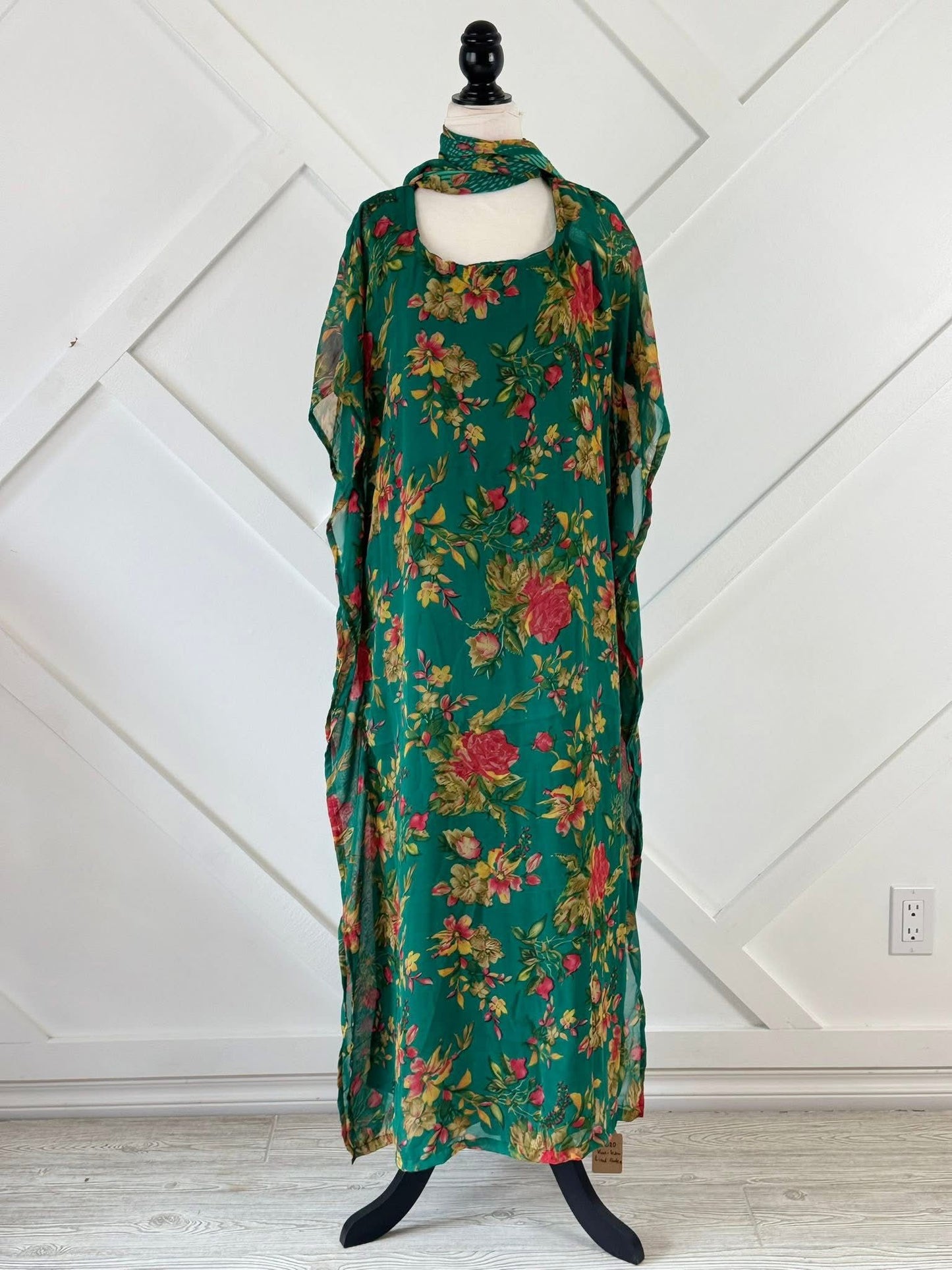 Martha.P-Slim Petite SimKa Two piece dress set with scarf - Rangeelaa- Fairtrade Sustainable Women's Clothing