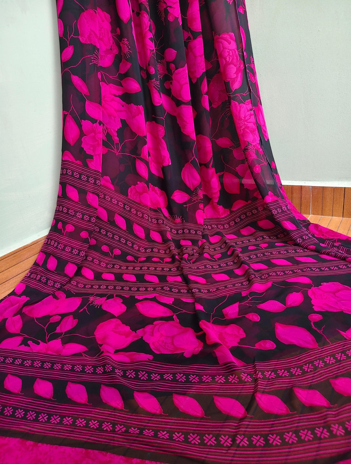 Pink after Dark - Rangeelaa- Fairtrade Sustainable Women's Clothing