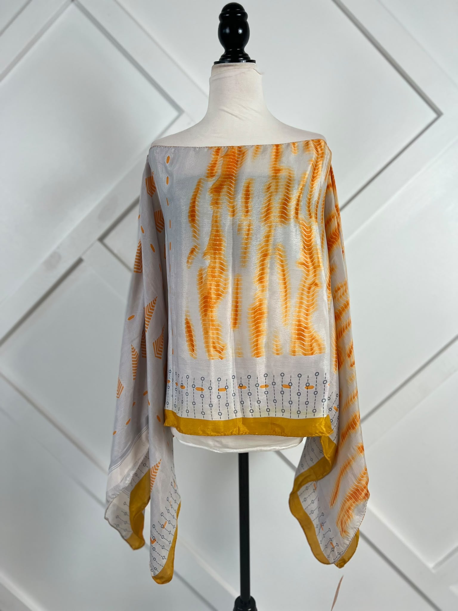 Poncho-004 - Rangeelaa- Fairtrade Sustainable Women's Clothing
