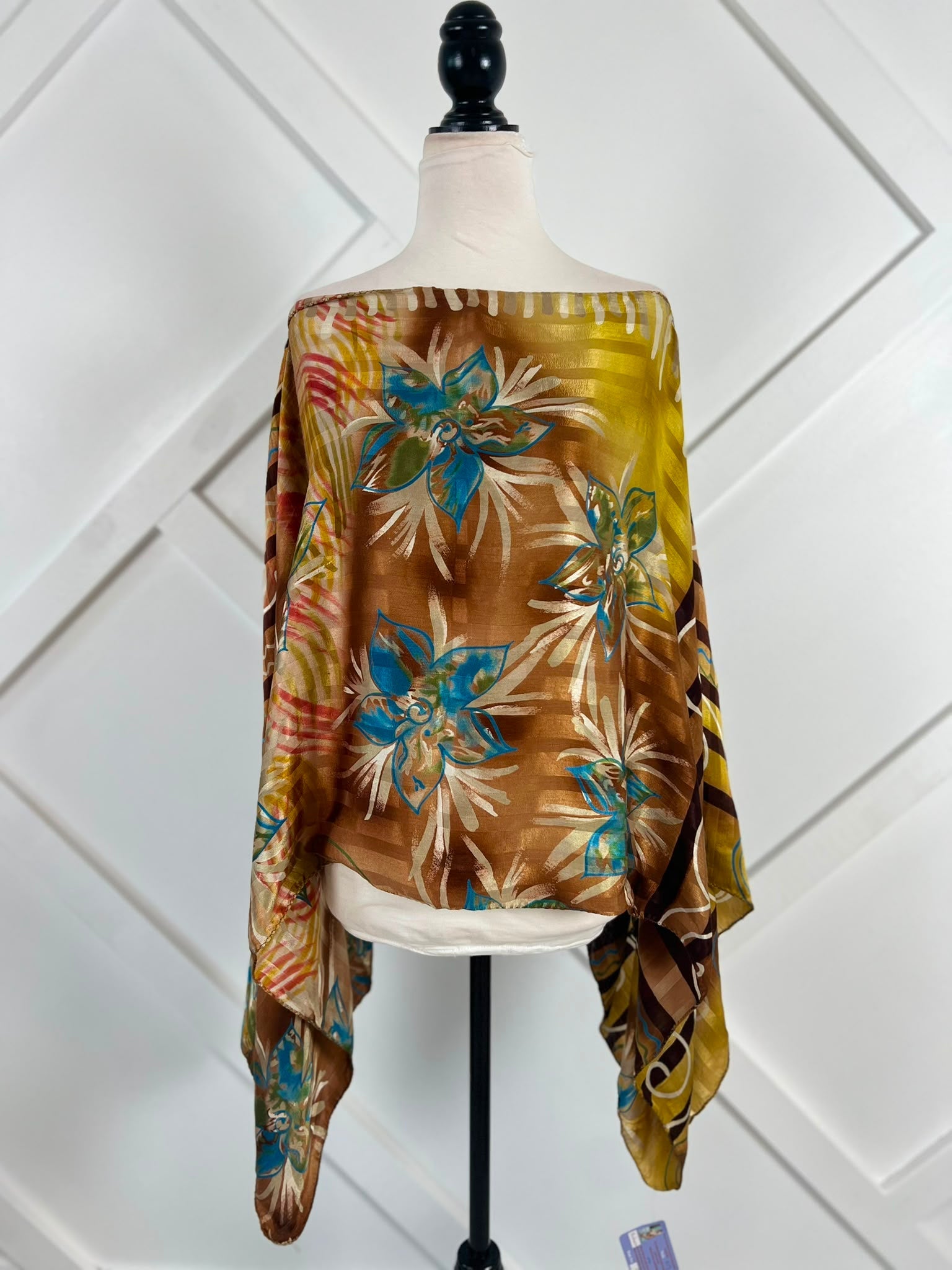 Poncho-017 - Rangeelaa- Fairtrade Sustainable Women's Clothing