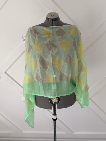 Poncho - 020 - Rangeelaa - Fairtrade Sustainable Women's Clothing