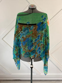 Poncho-046