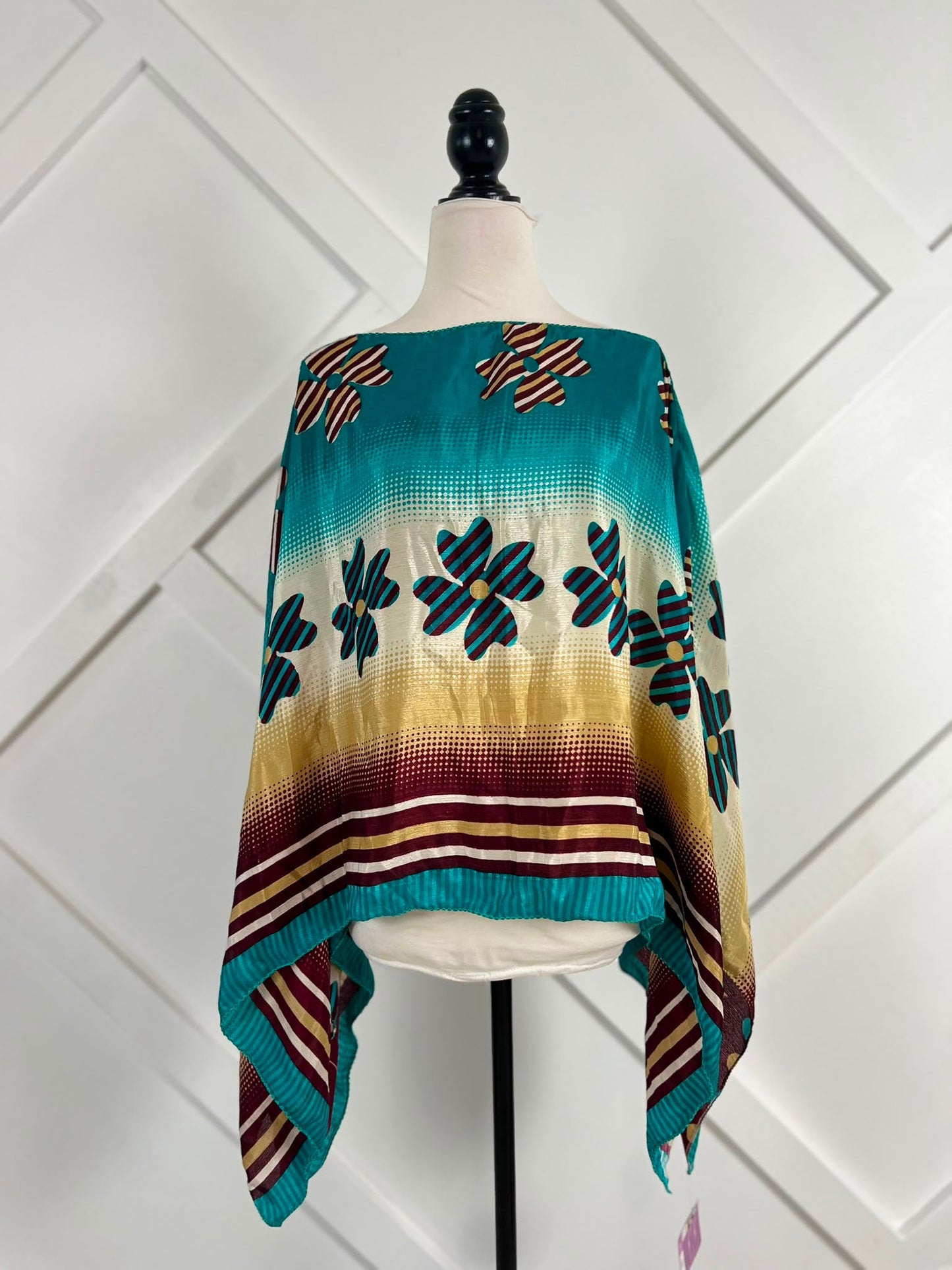 Poncho-047 - Rangeelaa- Fairtrade Sustainable Women's Clothing