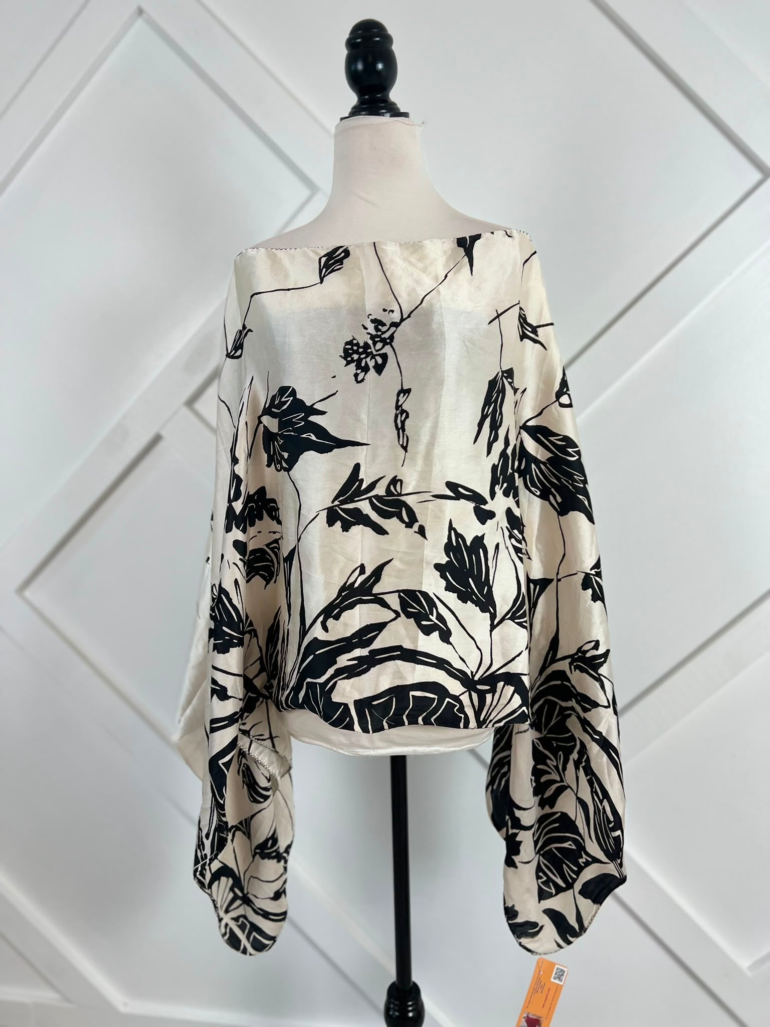 Poncho-050 - Rangeelaa- Fairtrade Sustainable Women's Clothing