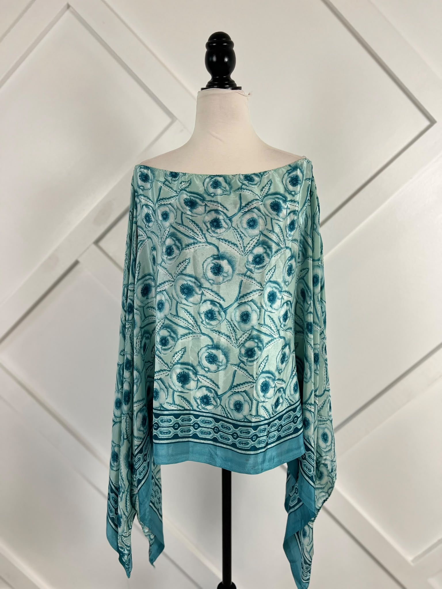 Poncho-053 - Rangeelaa- Fairtrade Sustainable Women's Clothing