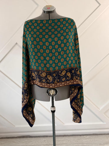Poncho - 057 - Rangeelaa - Fairtrade Sustainable Women's Clothing