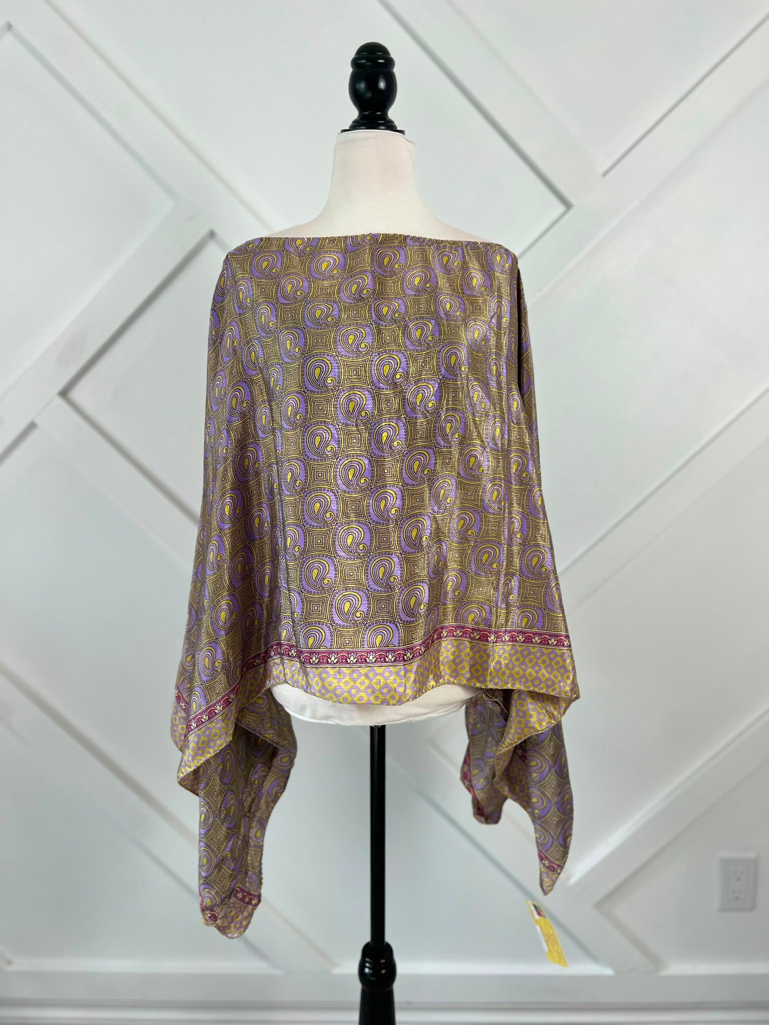 Poncho-060 - Rangeelaa- Fairtrade Sustainable Women's Clothing