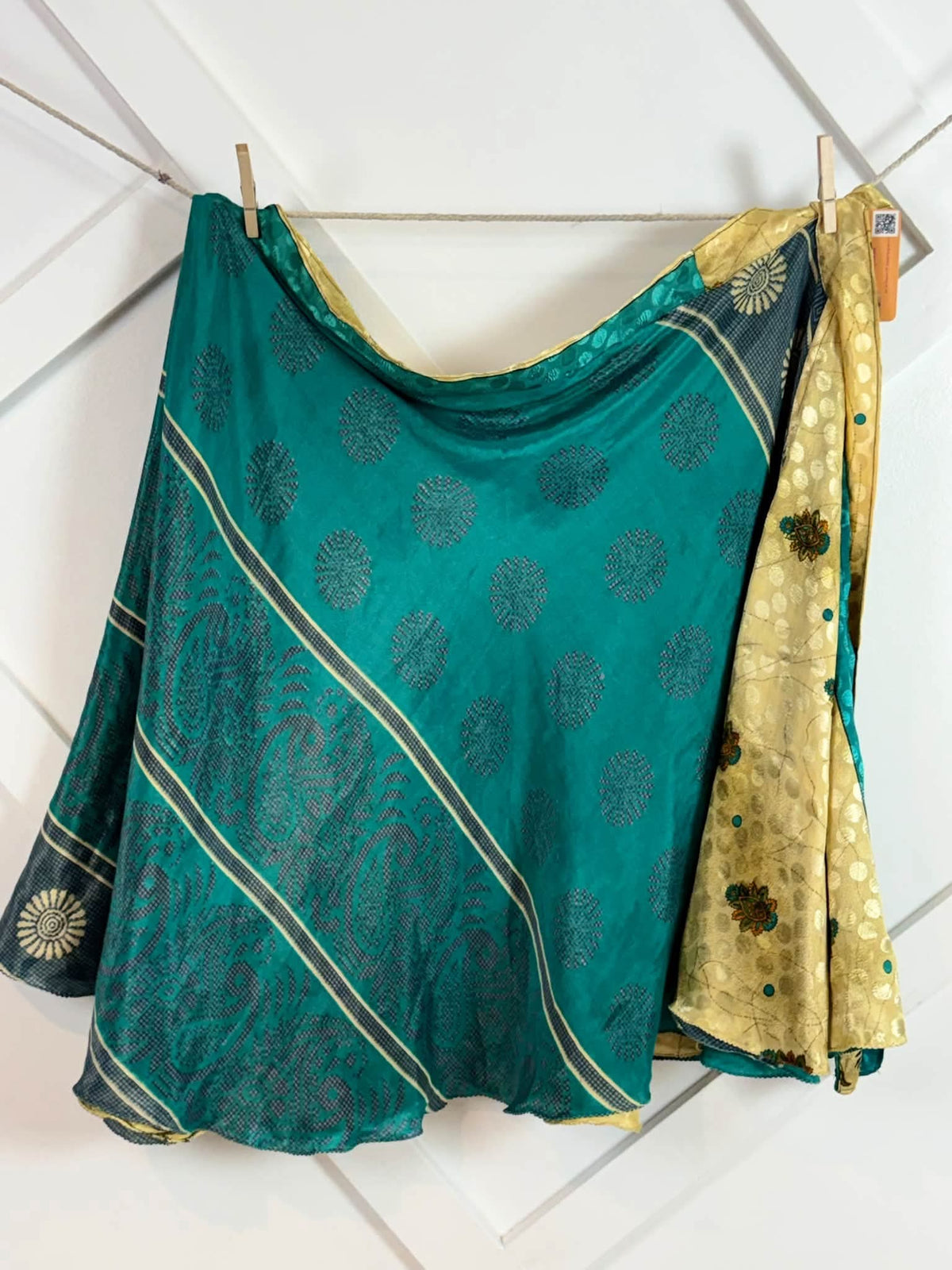 Festive Regular Tea skirt-138