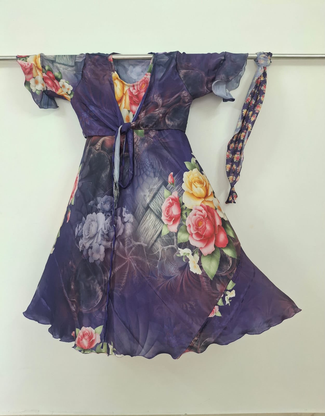 Rebecca.E-Digital print Non Plus Sakhi Dress Set-Dispatch Payment