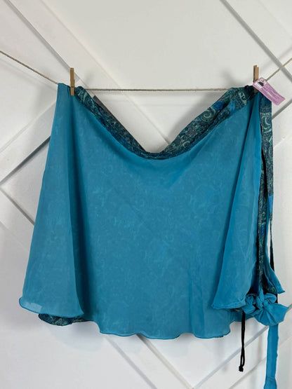 Festive XL mini skirt-115