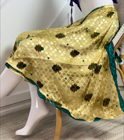 Festive Regular Tea skirt-138