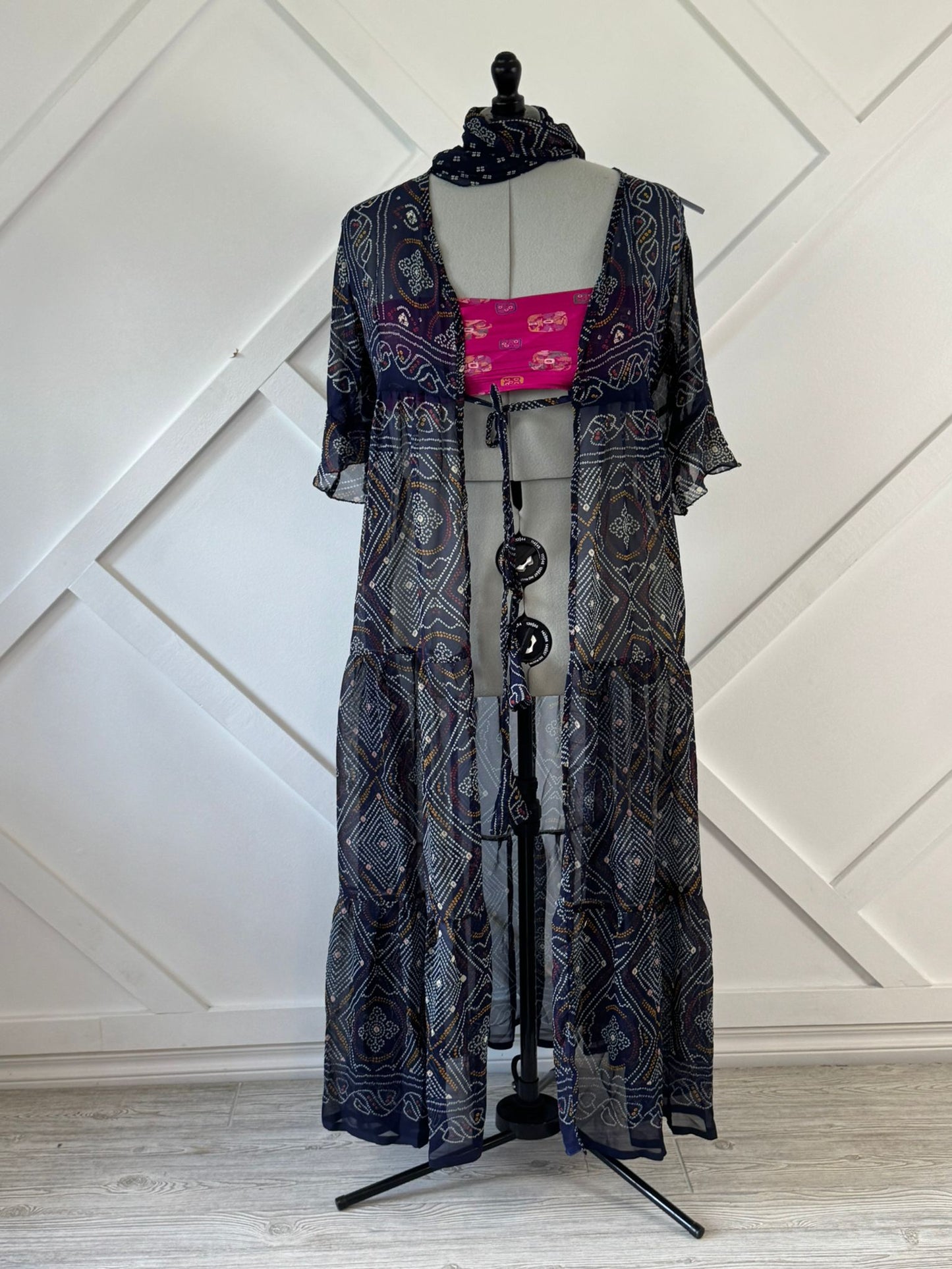 Plus Alia tiered shrug with scarf-W017