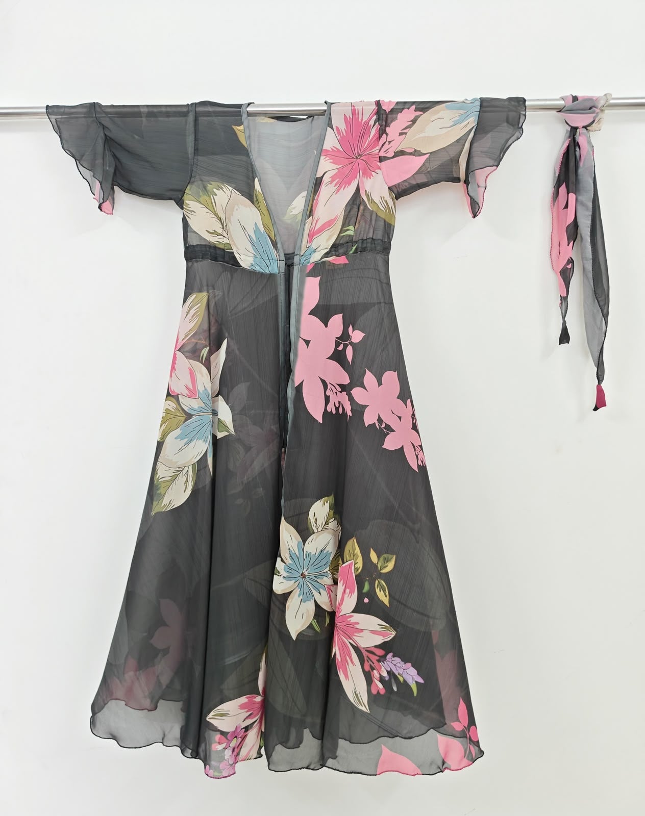 Martha.P-Digital print Non Plus Alia Shrug-Dispatch Payment