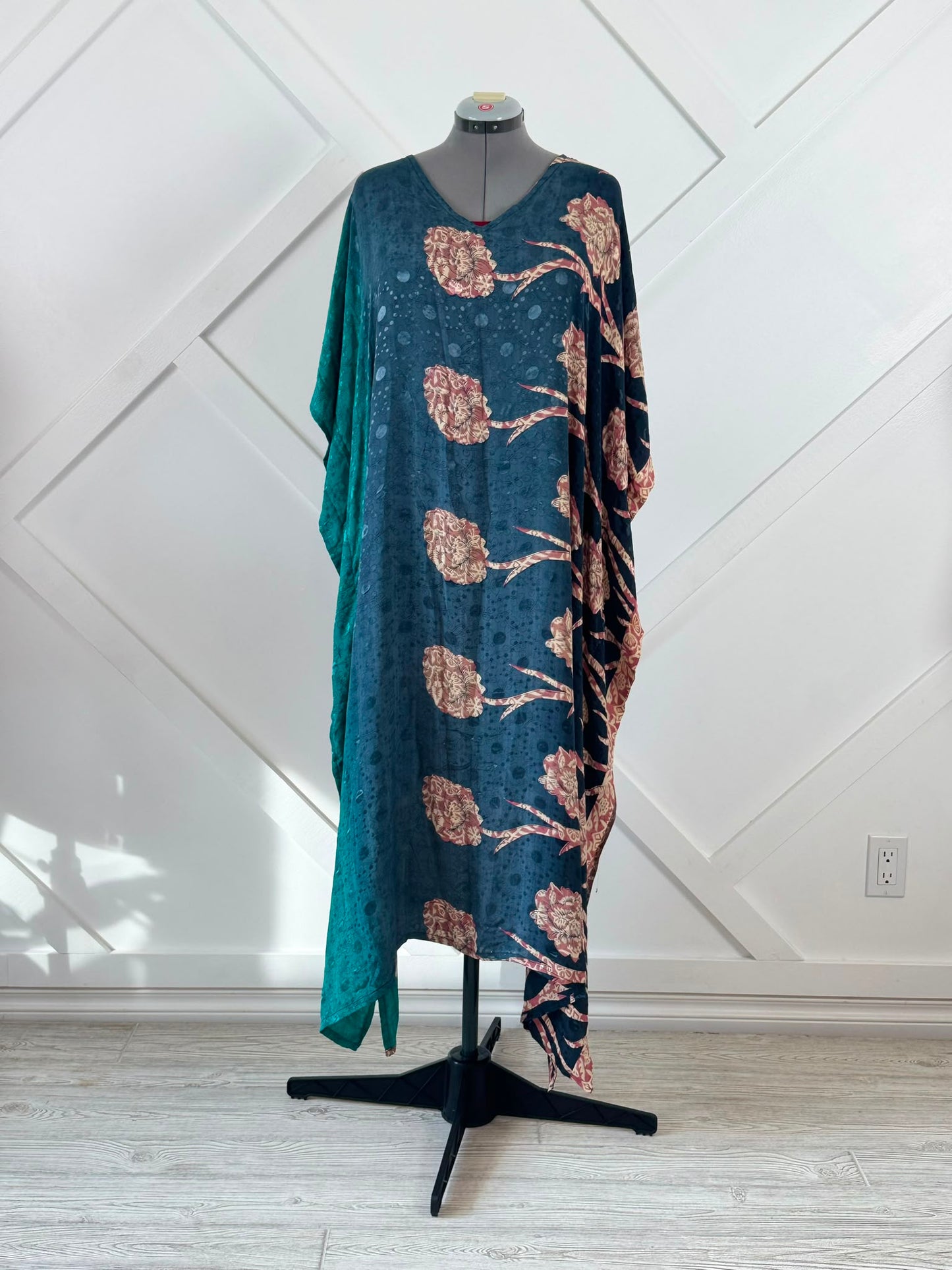 Regular long Kaftan-L003