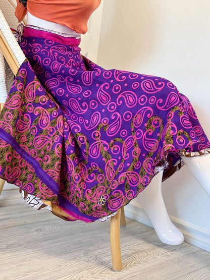 Festive XL tea skirt-118