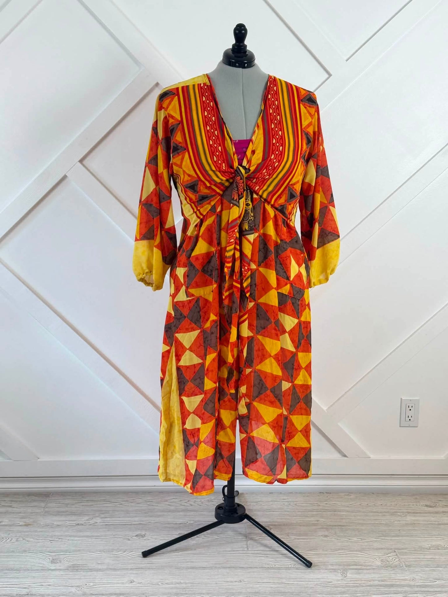 Julie.M-Plus Choli Kimono with Scarf-proto type